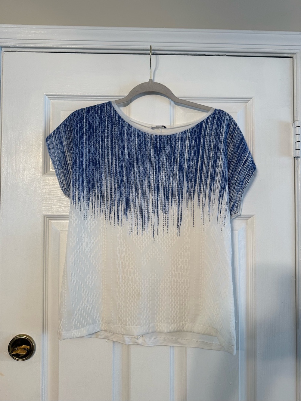 Zara Blue and White Ombre Short Sleeve Blouse